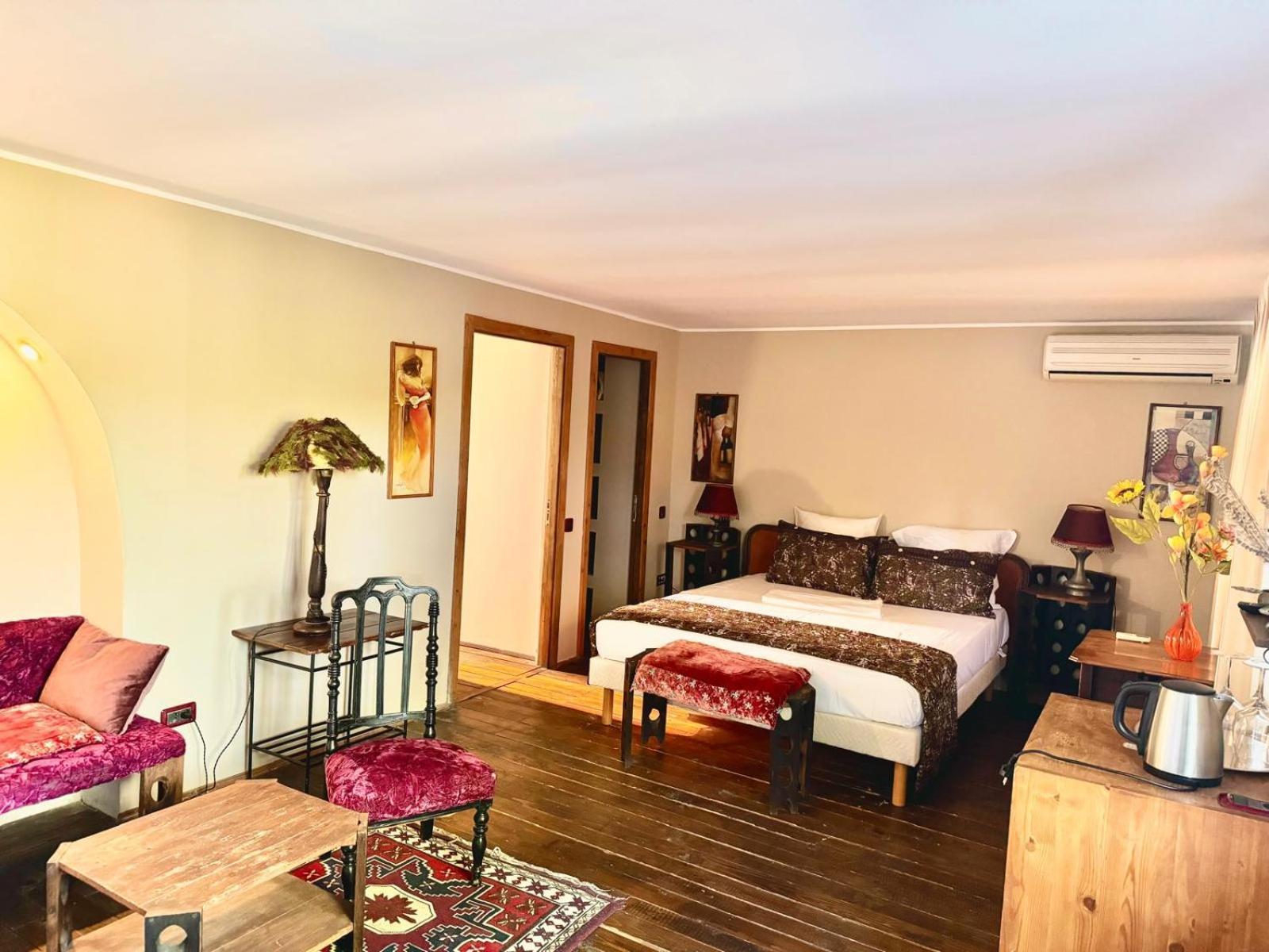 Domeniile Clos Des Colombes Douăzeci şi Trei August 외부 사진